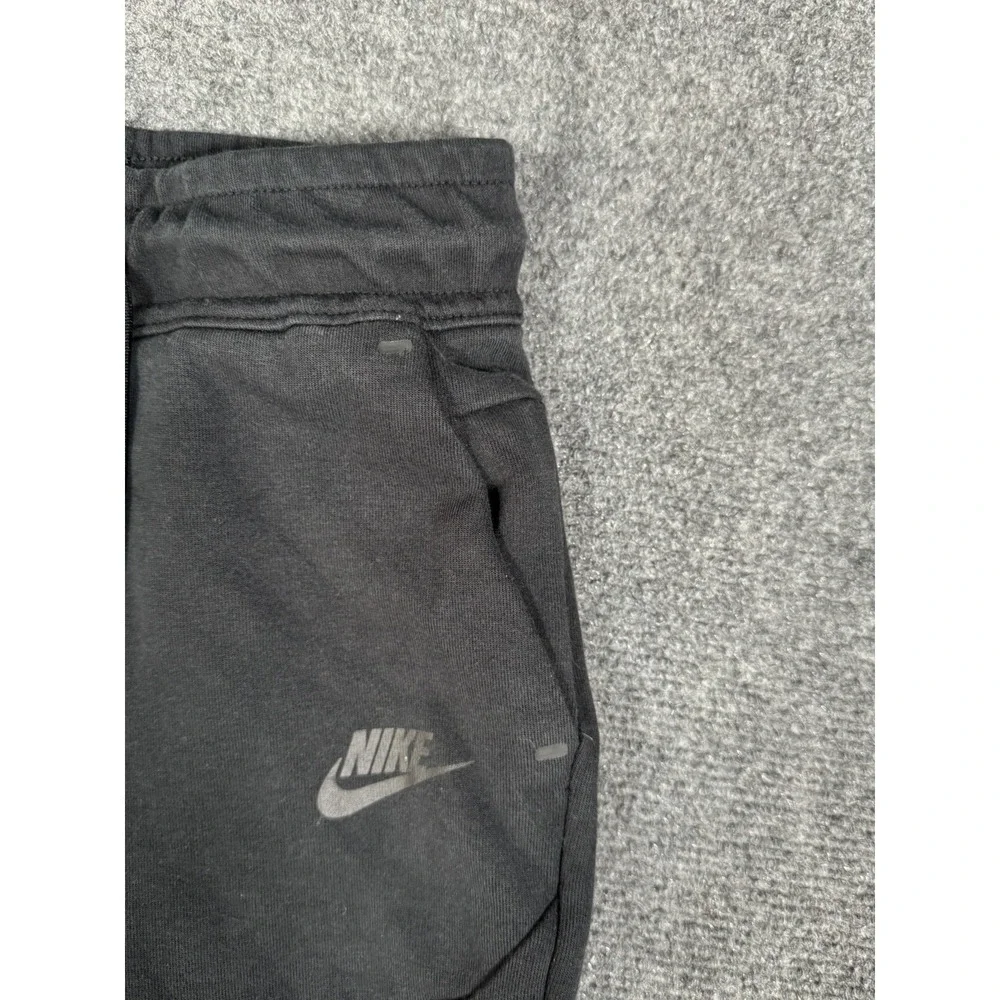 Nike Boys Tech Fleece Jogger Sweatpants Youth Size XS‎ Black CU9213-010